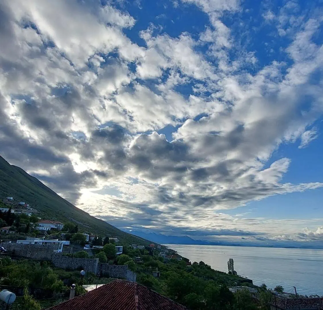 R&R Gesthouse Hotel Shiroka 0*,  Albania