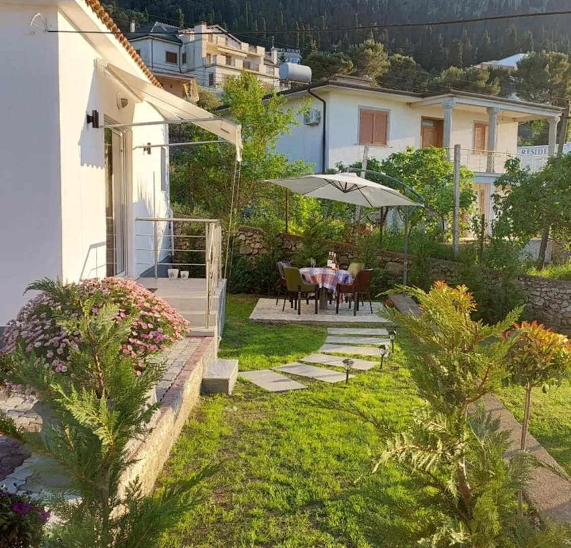 فندق R&R Gesthouse Široka