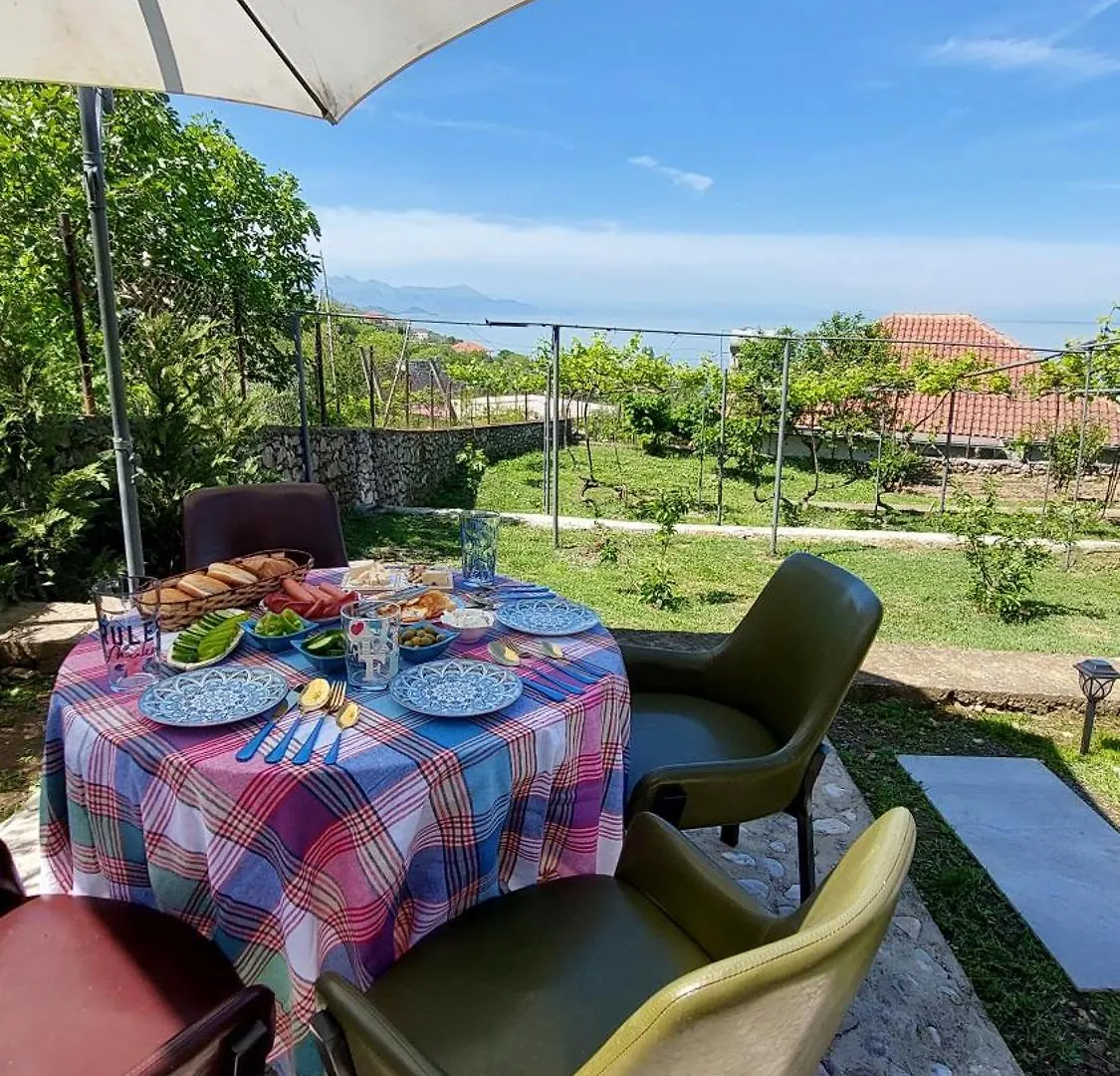 بيت ضيافة فندق R&R Gesthouse Široka