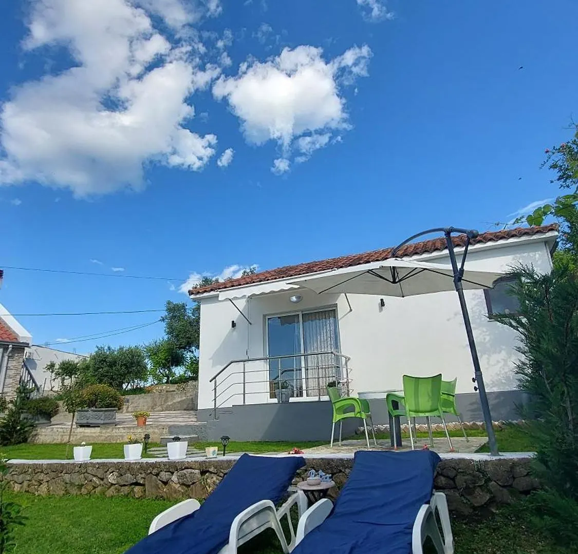 فندق R&R Gesthouse Široka بيت ضيافة