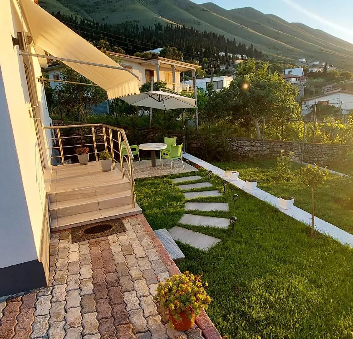 R&R Gesthouse Hotel Shiroka 0*,  Albania