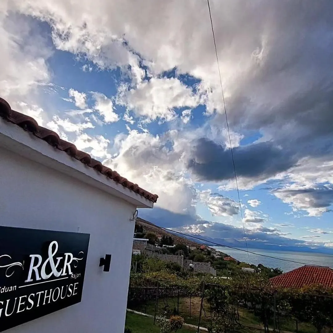 R&R Gesthouse Hotel Shiroka