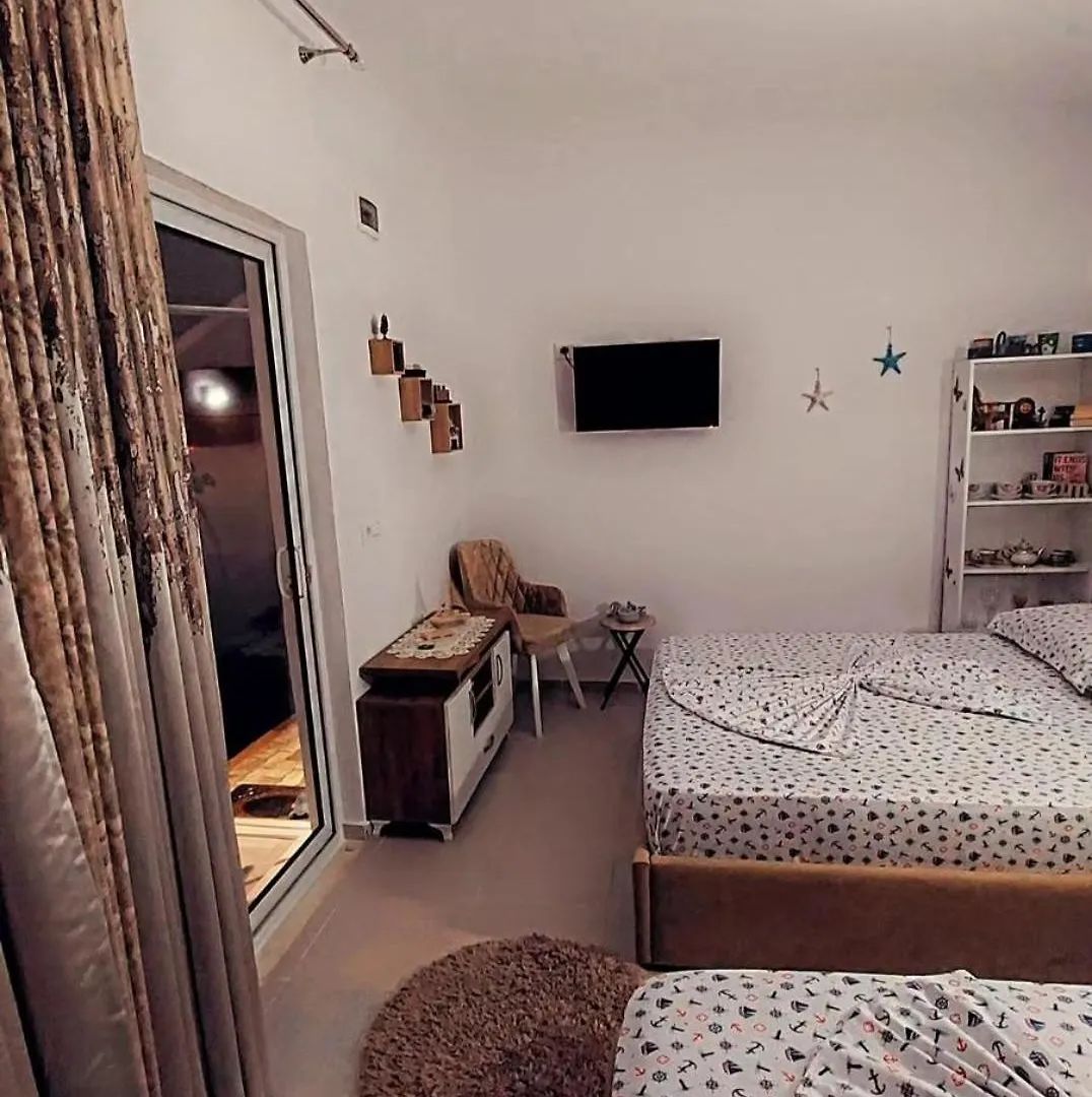 فندق R&R Gesthouse Široka ألبانيا